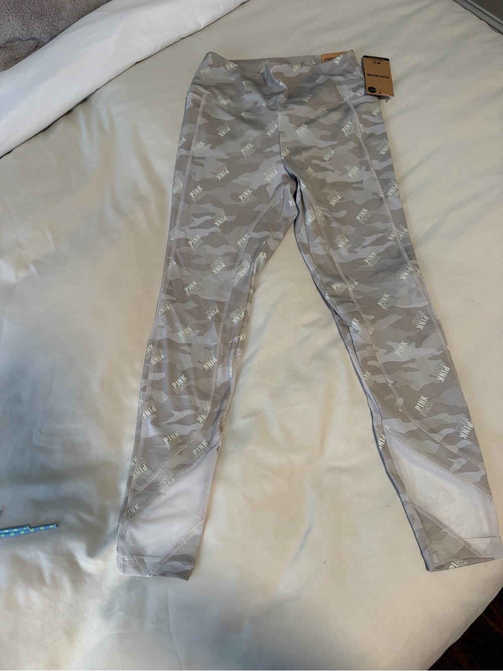 PINK Victoria's Secret Grey Camo Active Leggings
